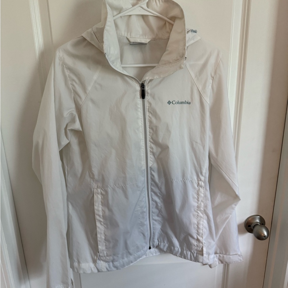 Columbia White Hooded Rain jacket/Windbreaker